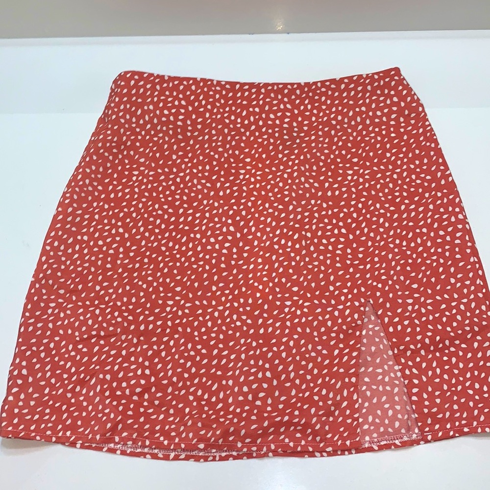 Pink peach dotted skirt!